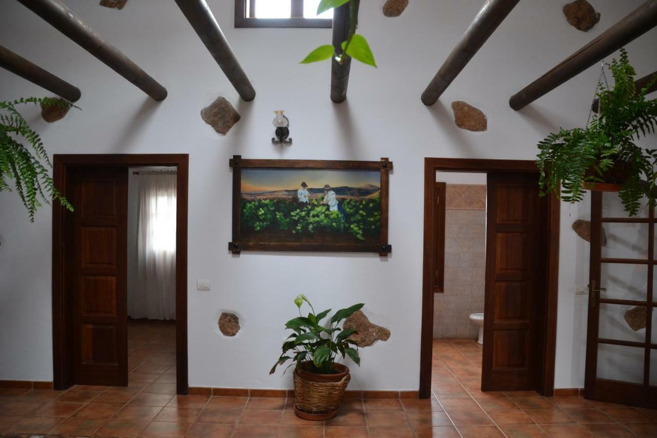 Villa Eva Тинахо Экстерьер фото